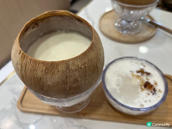 堅尼地城- 桃膠雪燕椰皇