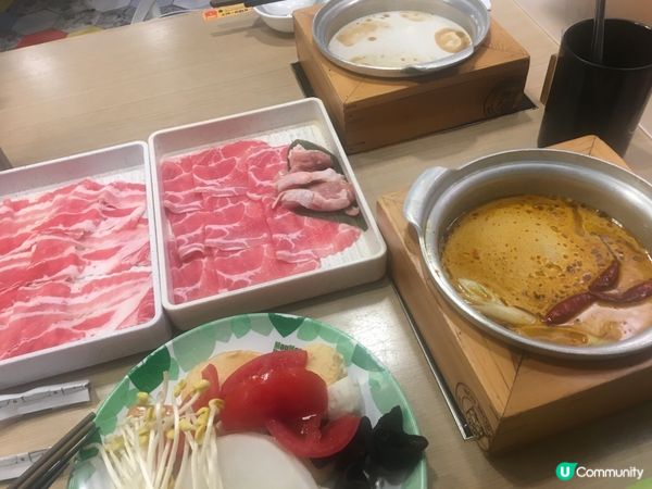 星期六下午去牛涮鍋食日式火鍋都唔錯，好多不同類型90分鐘任食...
