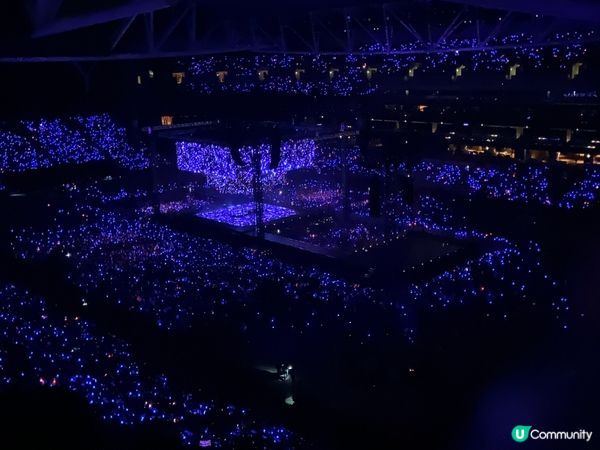 TWICE 《THIS IS FOR》世界巡迴演唱會香港站