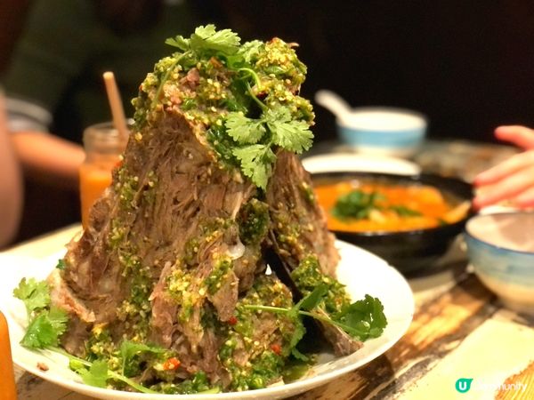 巨型火山排骨🤪🤪🤪愈辣我愈愛🔥惹味 d肉一抿就脫骨😋...