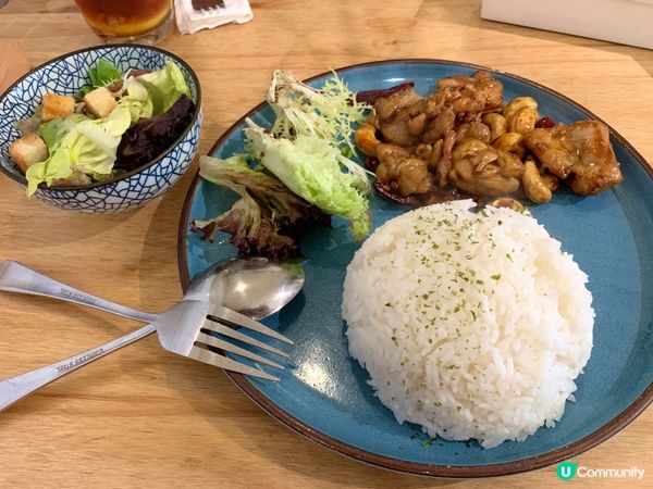 少頹的三杯雞飯🥸但其實幾好食😮‍💨