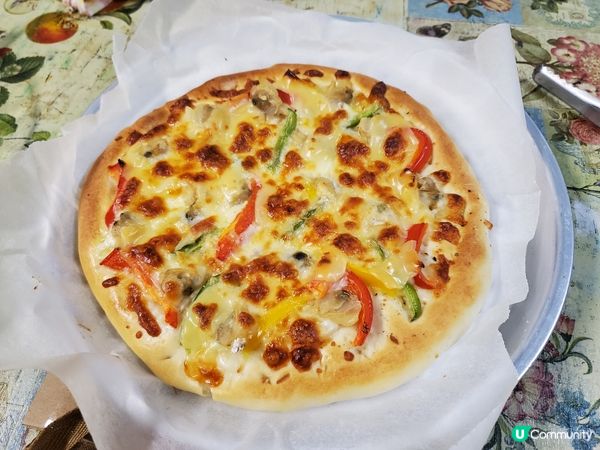 蜆肉四重芝士pizza