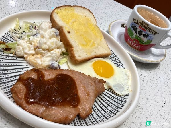 「荷蘭冰室 」$38 美式早餐 ，味道唔錯，主菜有牛扒、豬扒...