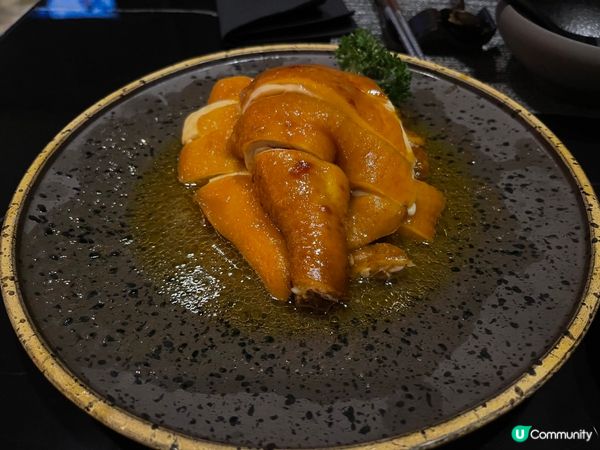 祝各位母親母親節快樂，慶幸有晚市堂食，又放鬆了一枱八人的決定...