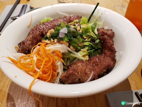 燒牛肉撈檬+越式牛油雞翼