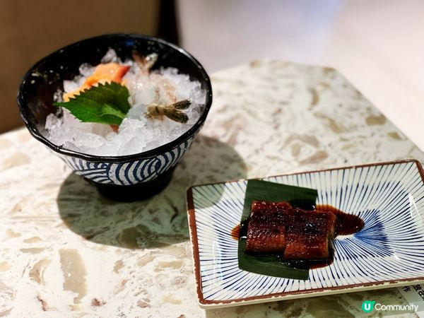 荃灣的大鴻輝中心出名有很多任飲任食的餐廳，其中這間經營多年的...