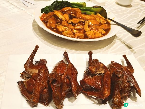 晚餐食左乳鴿、紅燒豆腐、鮮果脆皮咕嚕肉、小炒皇、菜遠龍躉炒河...