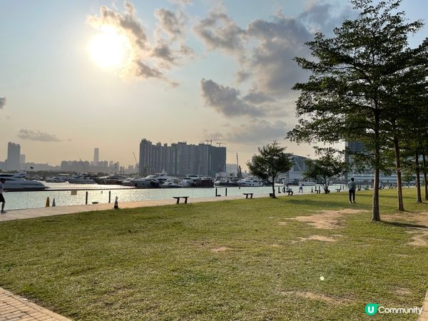 星期四下午三點左右～