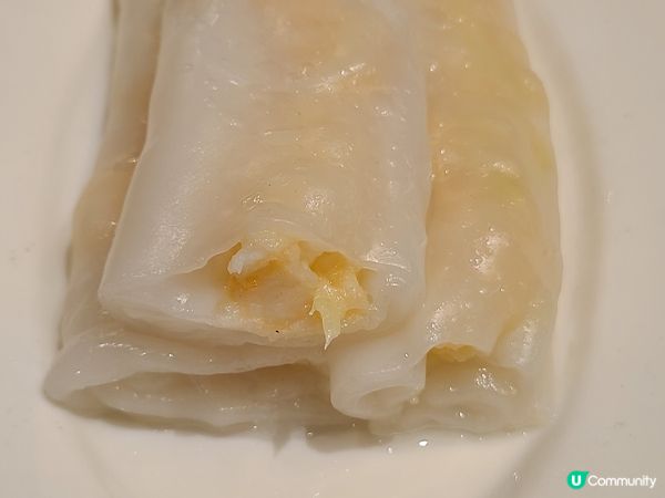 試下新點心，栗子餃即係潮州粉果轉咗栗子餡、 排骨蒸陳村粉即係...