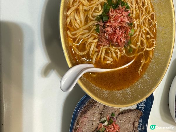 一人 三款麵 六個座位 都市生活再煩囂也有慢下來歇一下的時間