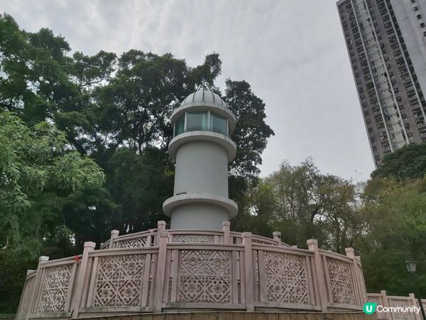 屯門獨有的海盗船遊樂場