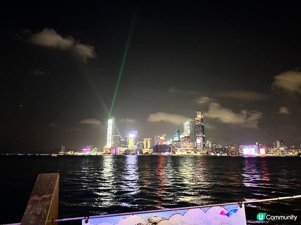 灣仔海濱長廊夜景好靚