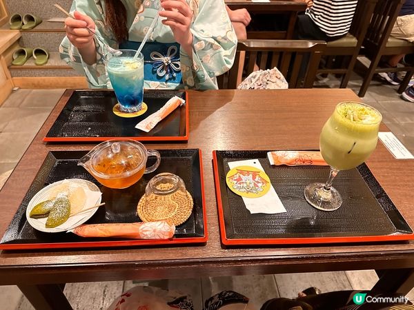 位於神社中途的甜品店