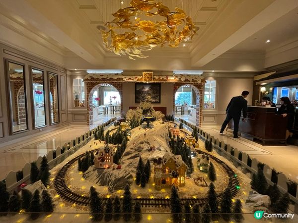 半島酒店露台餐廳「半島節日列車」