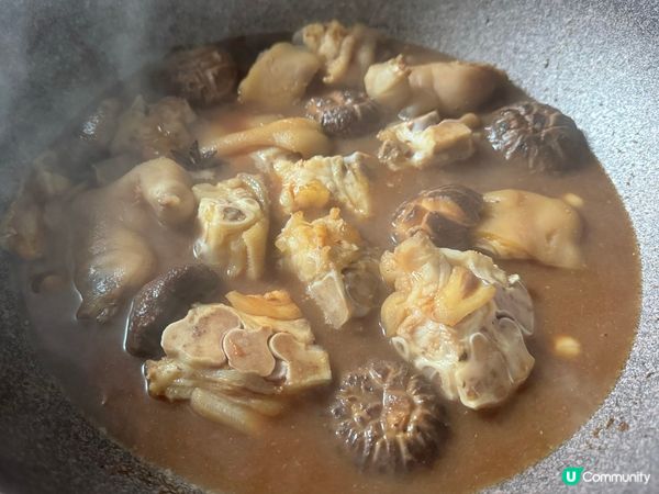 南乳冬菇花生炆豬手