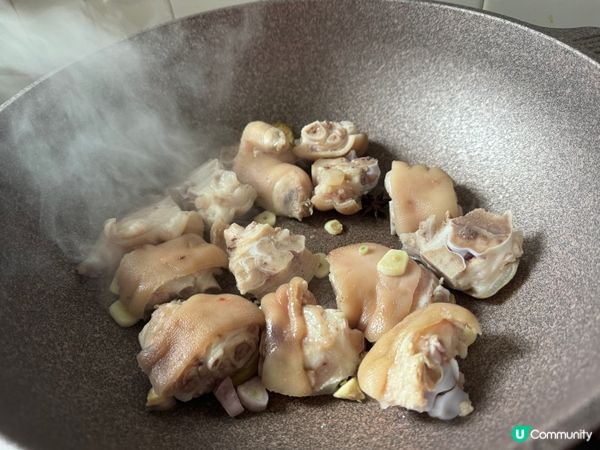 南乳冬菇花生炆豬手