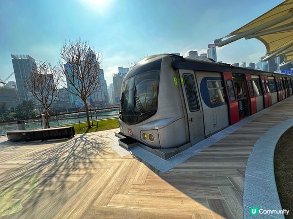 灣仔海濱長廊火車頭打卡位