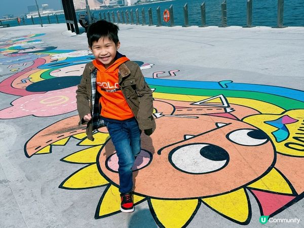 灣仔海濱長廊火車頭打卡位