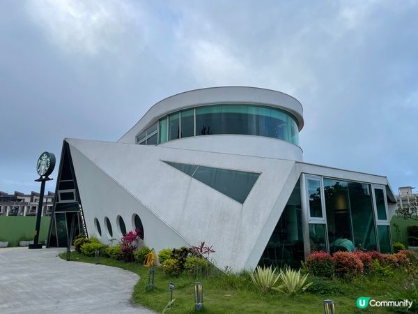 宜蘭頭城特別造型的星巴克