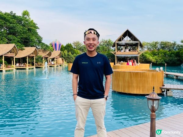 Bubble in the forest Cafe 是泰國曼...