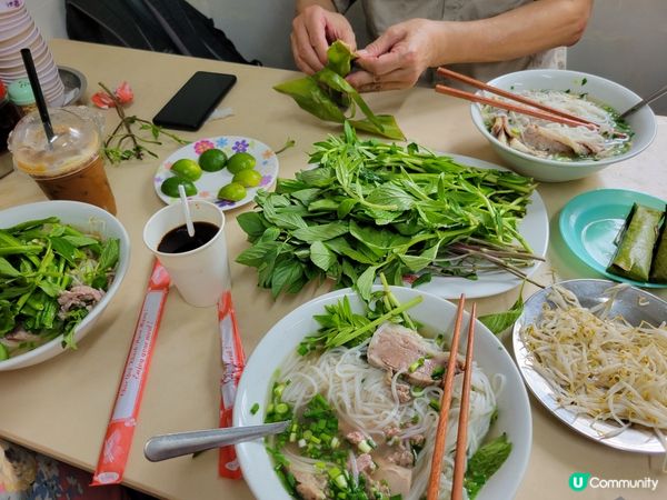 今年第一次去越南，除了去景點，就是品嚐越南特色的美食。第一天...