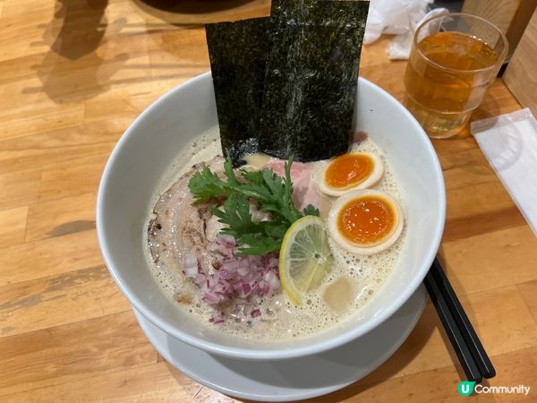 名古屋城+出名拉麵。櫻花盛開時，正是出遊好時機，