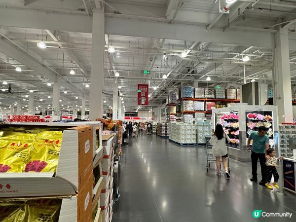 我難得有閒日假期可以同家人北上內地購物，能體驗到當地低成本吃...