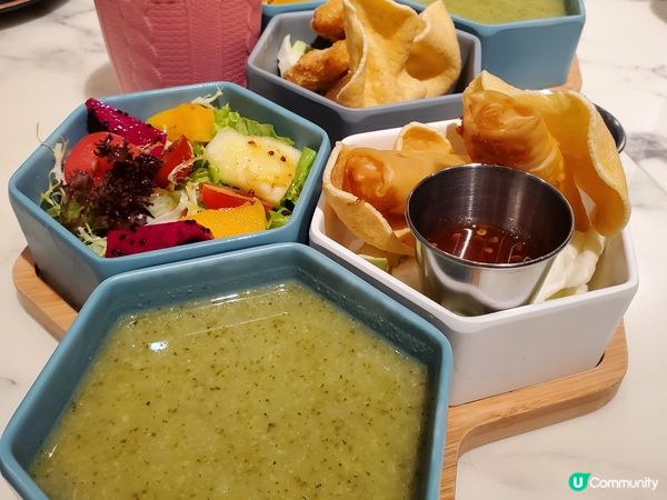 新派素食餐廳,環境優美,食物賣相精緻有特色,打卡一流