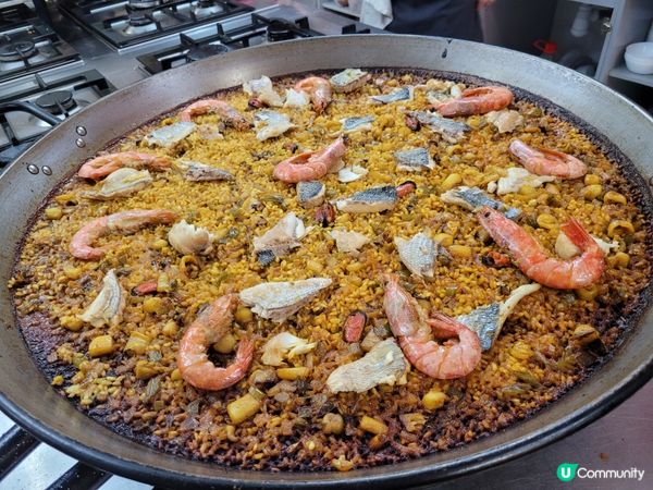 在西葡旅遊時，我最喜愛它的美食，如西班牙百年老店的烤乳豬、伊...