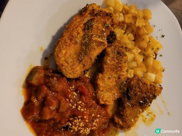 在西葡旅遊時，我最喜愛它的美食，如西班牙百年老店的烤乳豬、伊...