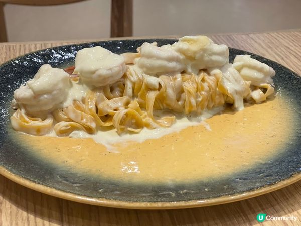 ?泰國曼谷Central world 6樓美食層覓食,俾一間...