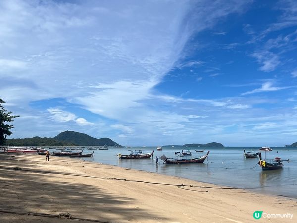 一個星期前到了泰國布吉旅遊，布吉是一個陽光與海灘的地方，特別...