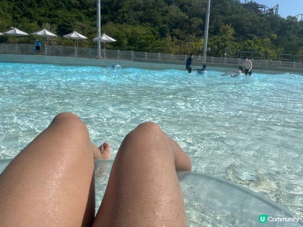 呢個係最近去水上樂園影既，鍾意個八彩天梯，我同另外三個朋友，...