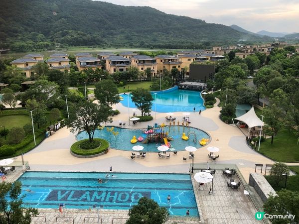 這間在廣州從化的雲嶺湖渡假酒店，房間寬敞，戶外兒童水上樂園環...