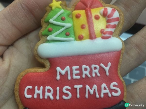 最喜歡糖霜餅乾，因爲好甜好重牛油香，每一口都是香脆可口的味道...