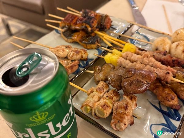 串燒店環境舒適優雅,食材新鮮美味,烹調手法熟練,服務態度友善...