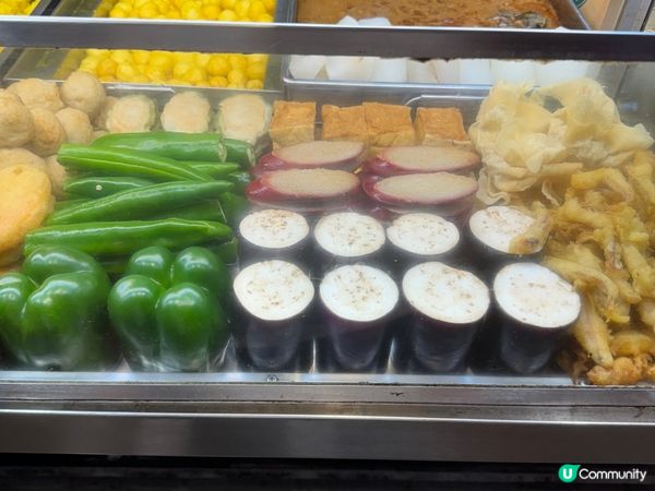 香港美食天堂，地道小食，咖喱魚蛋碗仔翅，港式美食