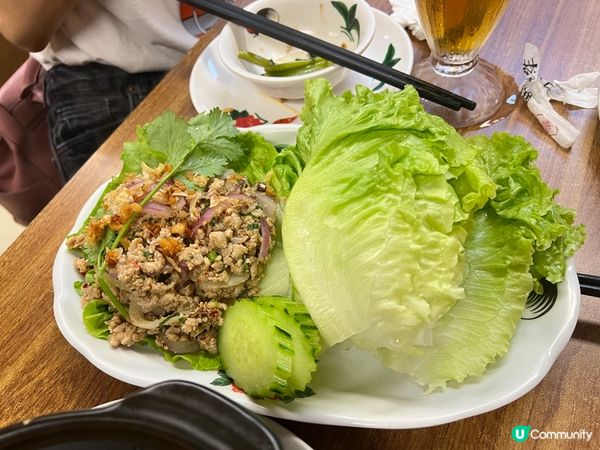 豆姨姨泰式廚房，正宗泰北菜。推薦 泰式拼盤，泰式邊爐。