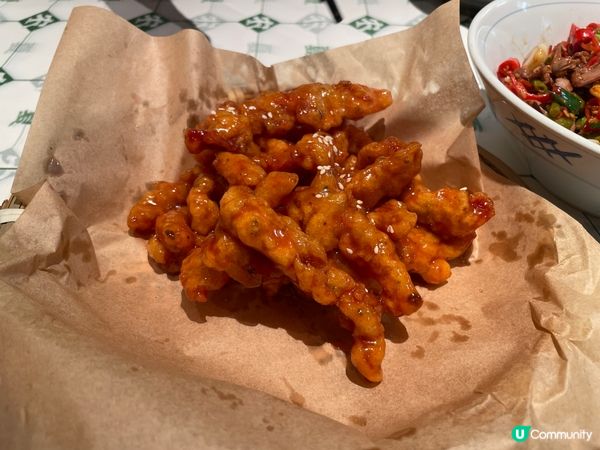 呢間餐廳叫農耕記，係大陸過嚟開舖既餐廳之一。近年嚟都有唔少大...