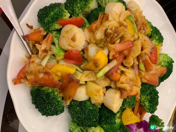 大圍美食，本人認為價錢合理，食物美味，新鮮可口，服務水準一流...