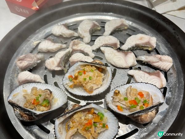 海鮮蒸鍋，健康鮮甜，又好吃！吃完海鮮，窩內的粥更是吸收了所有...