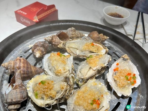 海鮮蒸鍋，健康鮮甜，又好吃！吃完海鮮，窩內的粥更是吸收了所有...