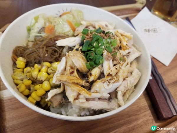 上星期經過旺角洗衣街，發現這間沙爹王白咖哩公司，看Menu已...