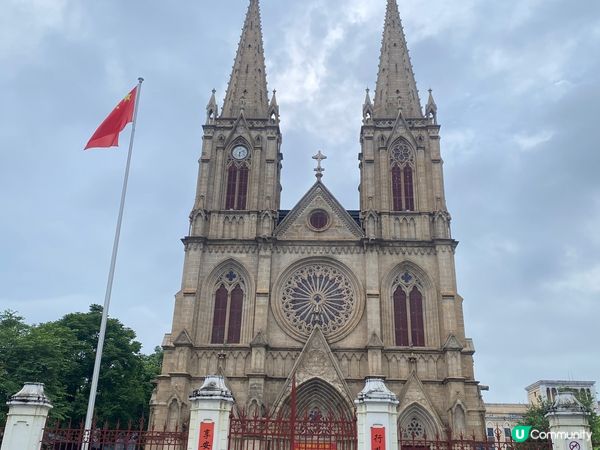 充實的廣州一天遊。早上先到聖心大教堂打卡和參觀，它是國內現存...