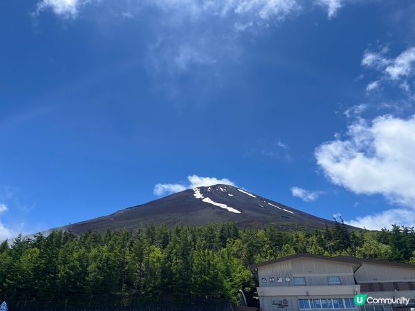 6月中去了東京，當然要去富士山打卡，當日天氣十分好，可以有緣...