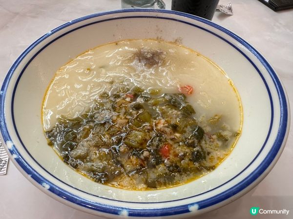 好味抵食早餐雪菜肉碎米粉配多士太陽蛋