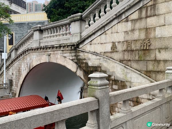 廣州的永興坊是一條充滿中式古建築物的街道。彷彿每一部也可以拍...