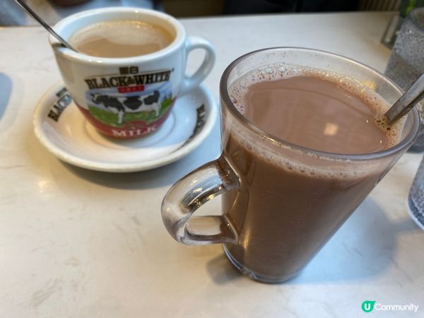 今日要推薦的打卡餐廳，係位於屯門的椰仔冰室！我點了豬扒焗飯、...