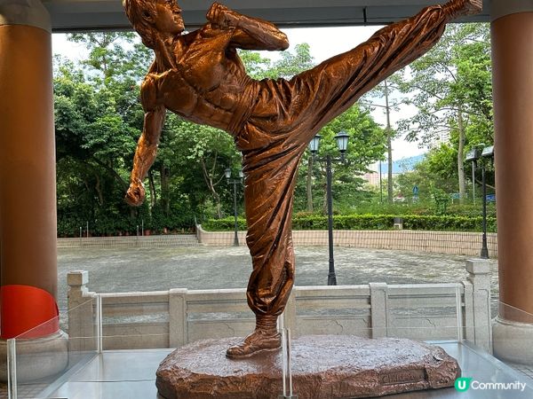 滄海一聲笑-黃霑