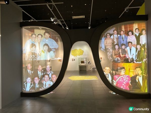 滄海一聲笑-黃霑